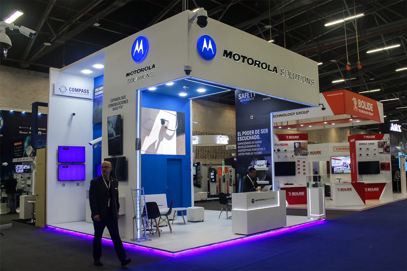 MOTOROLA